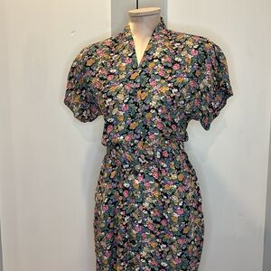 Vintage E.D. Michaels Petite Floral Dress late 1980s early 1990s. Size Small